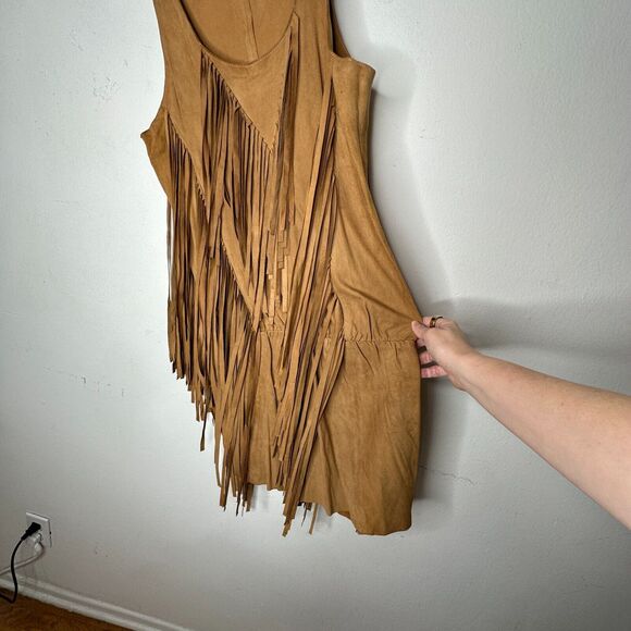 Belair Calvi Camel-Tan Goat Suede Sleeveless Fringed Scoop Neck Mini Dress T2 - Picture 5 of 16